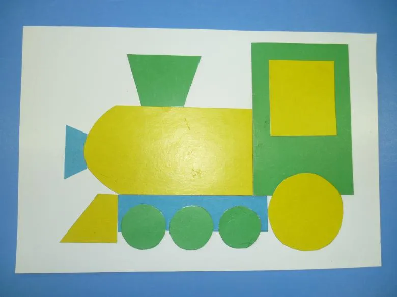 Аплікація паровоза з картону і кольорового паперу