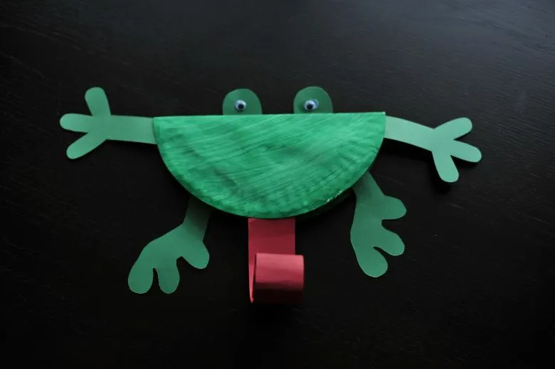 жаба з паперу