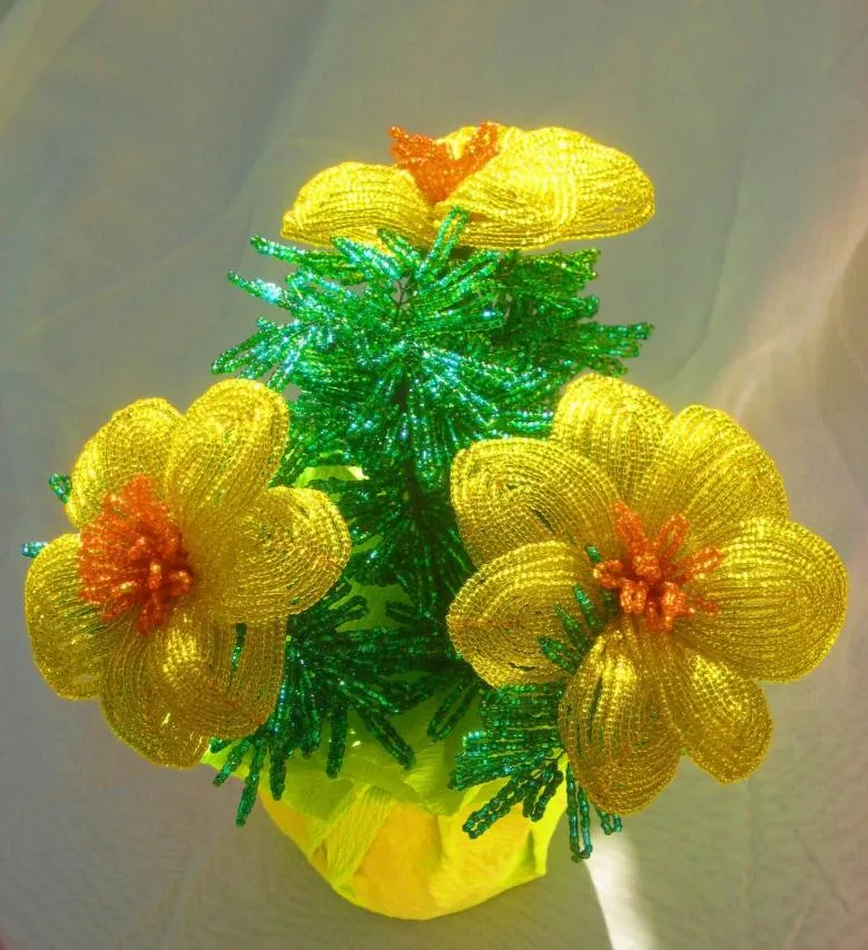 Ідеї квітів з кольорового бісеру 
