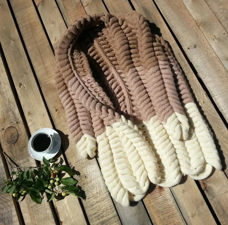 В'язання светри методом азіатського колоска спицями та гачком