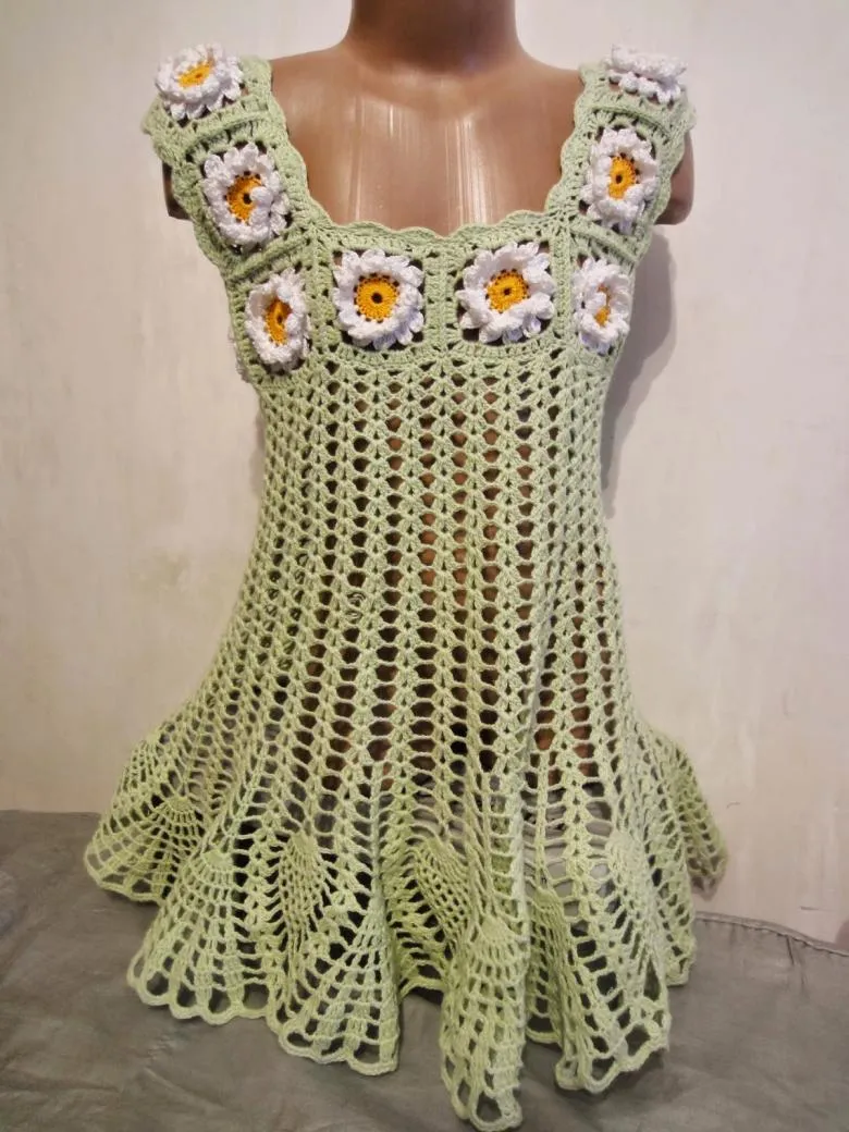 Пов'язане мереживна сукня 