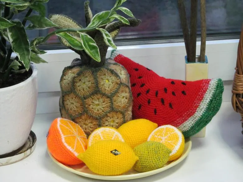 В'язані фрукти і овочі гачком